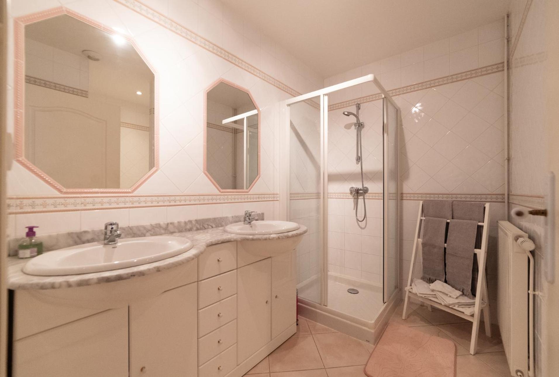 Chambre D'Hotes Le Val Du Chapelain Bed & Breakfast Montigny-la-Resle Dış mekan fotoğraf